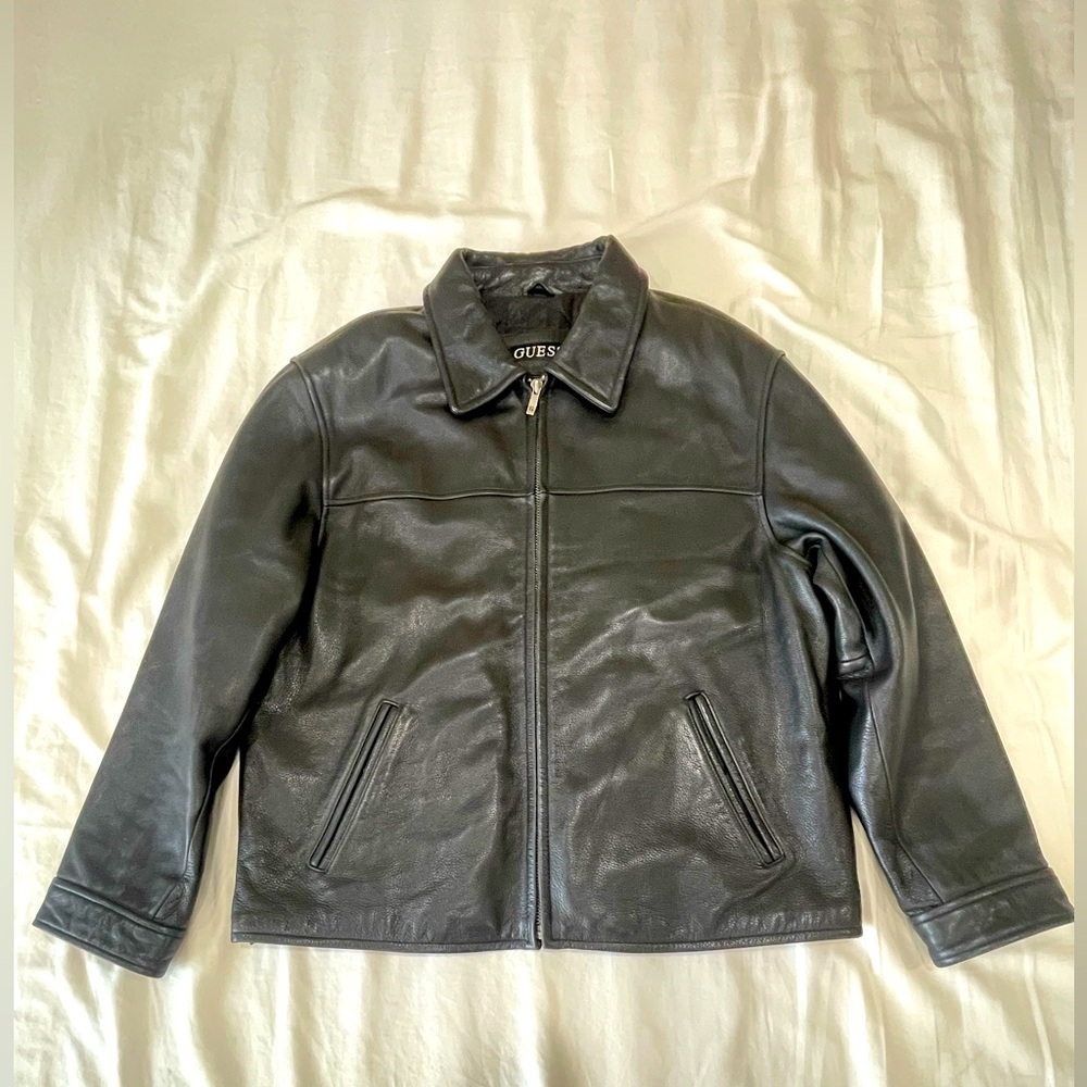 Vintage late 90’s Guess leather jacket men’s size L.
